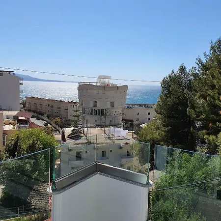 The Sunset View Apartment *